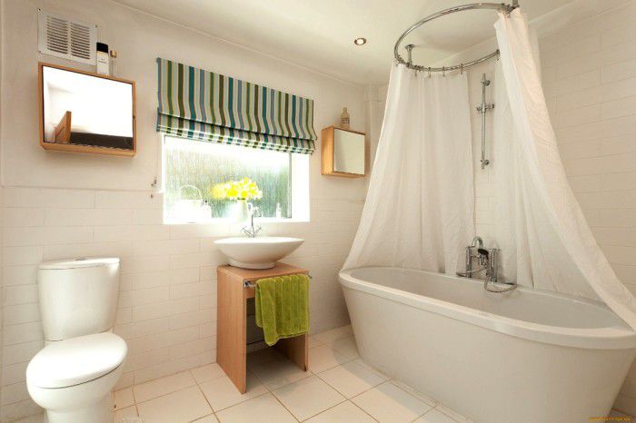 Ванна кімната - місце значуще і важливе для людини, тому приділяти увагу її дизайну необхідно